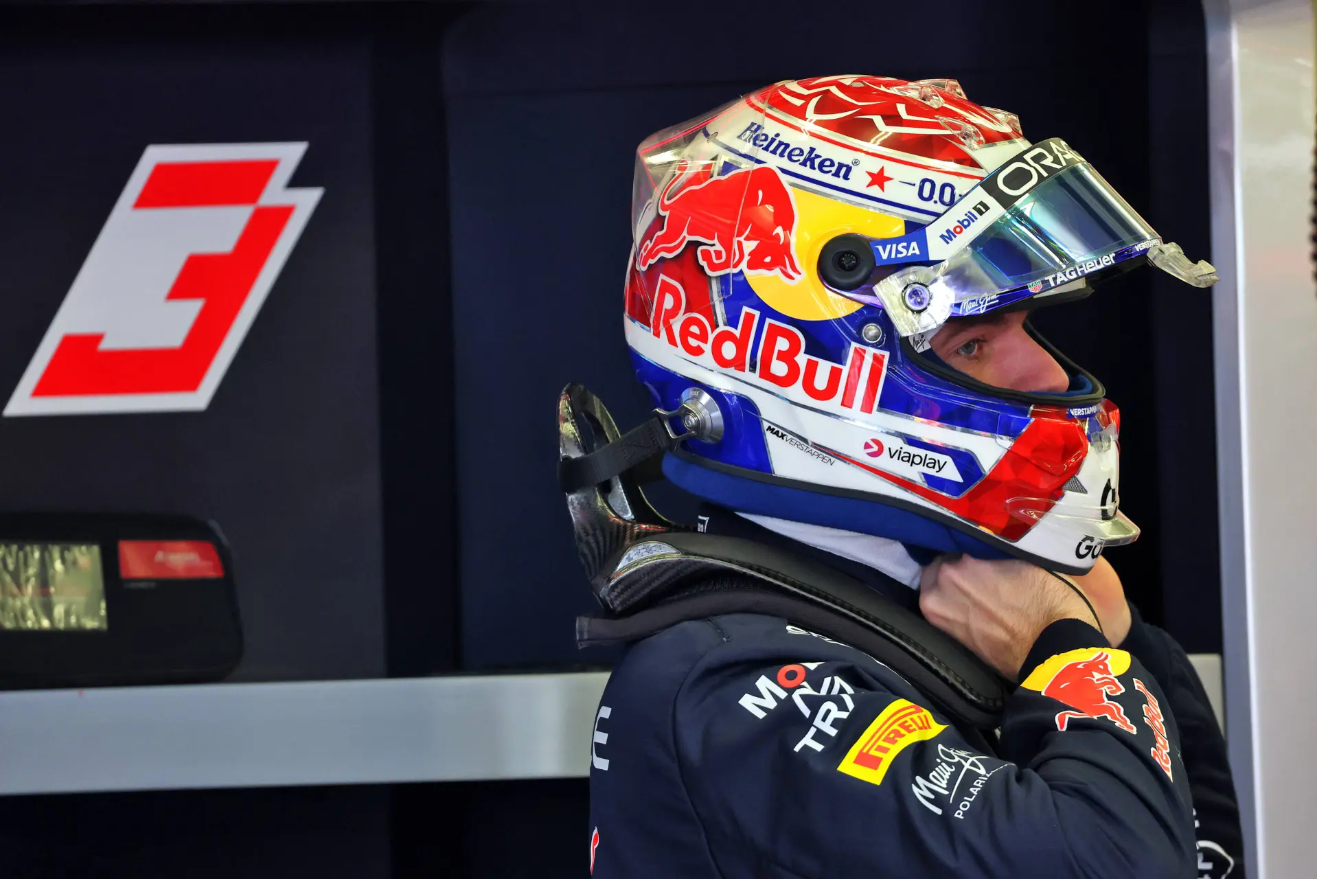 max-verstappen-red-bull-jpg
