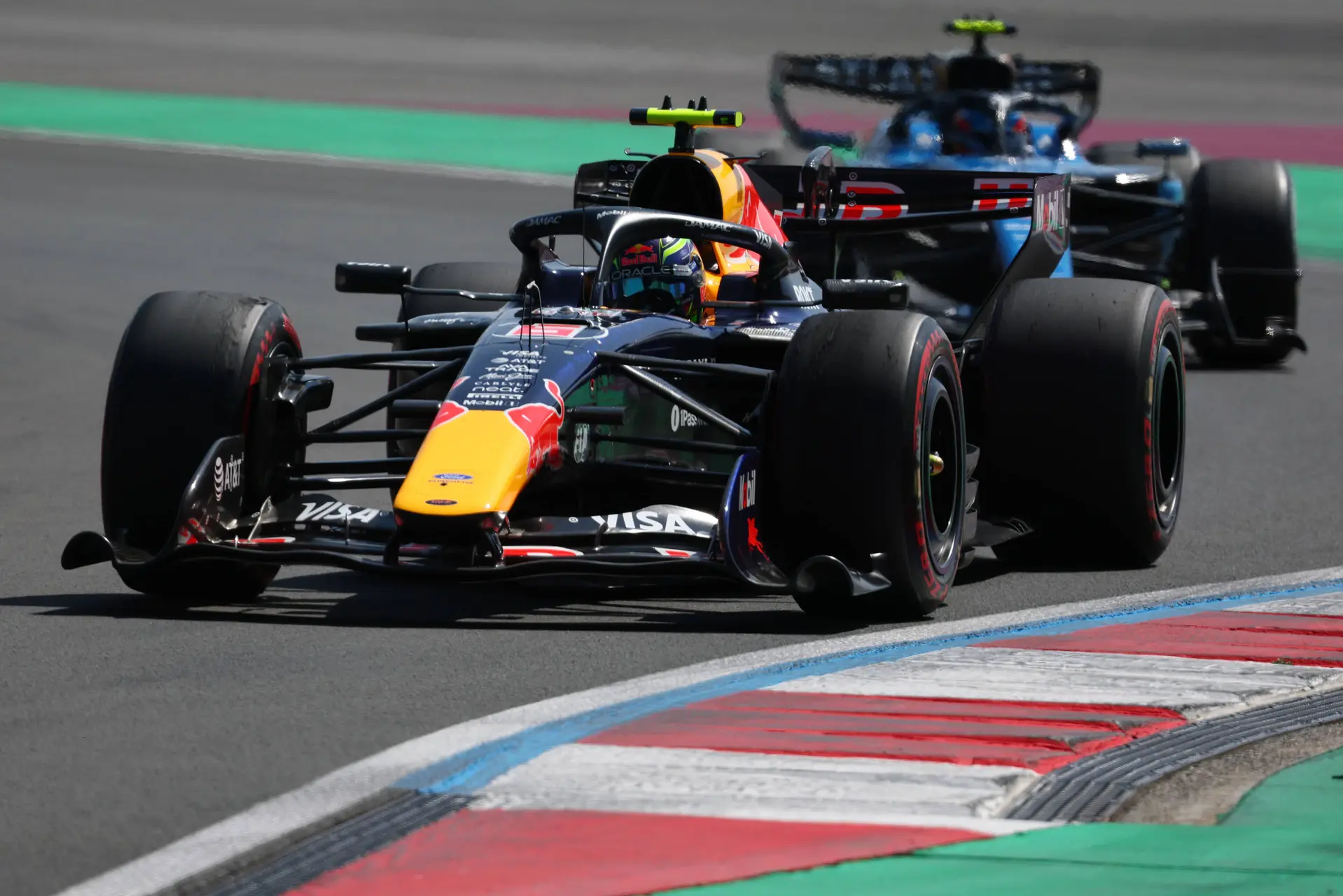 hadjar-red-bull-china-jpg