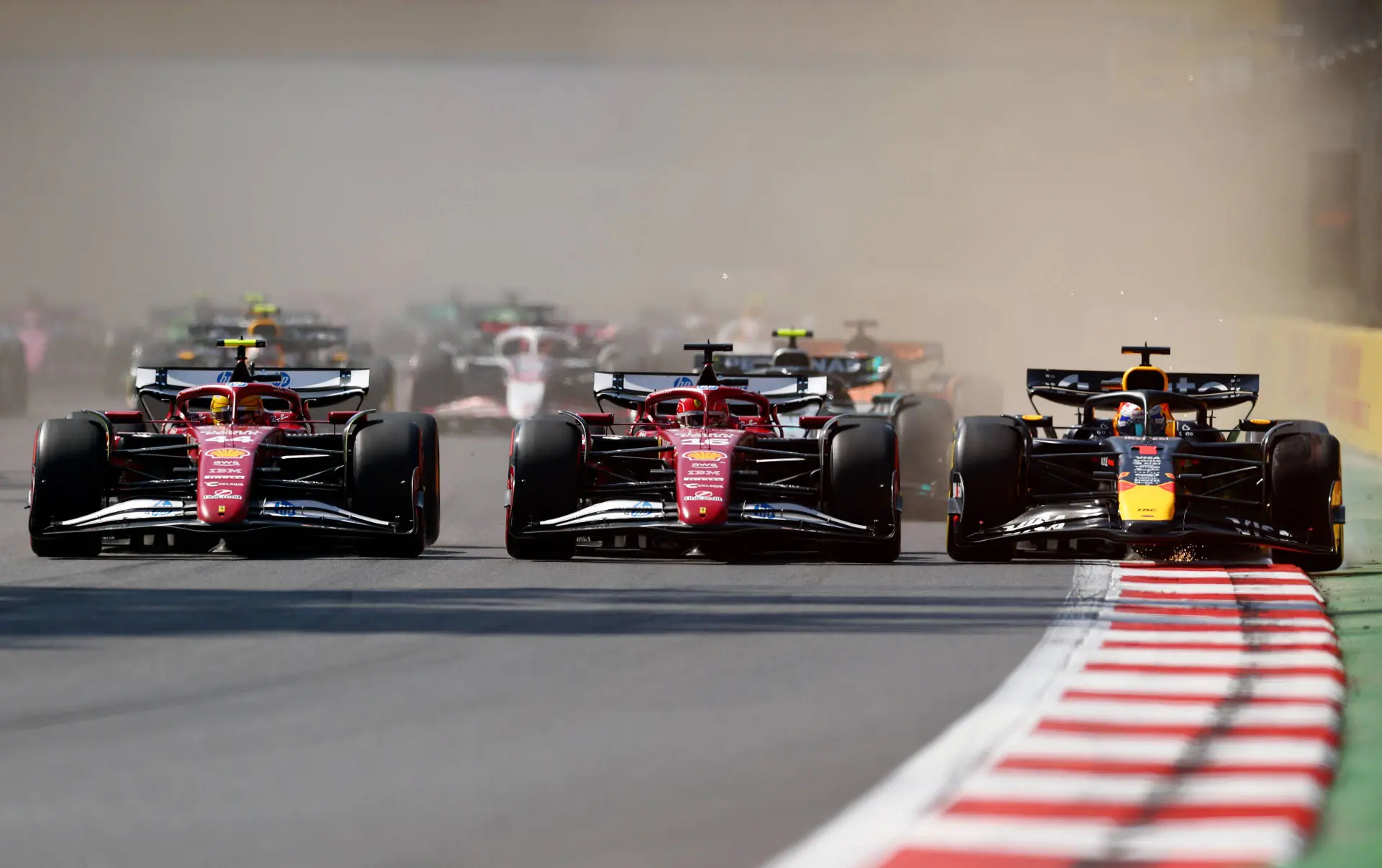 verstappen-hamilton-leclerc-ferrari-mexico-redbullracing