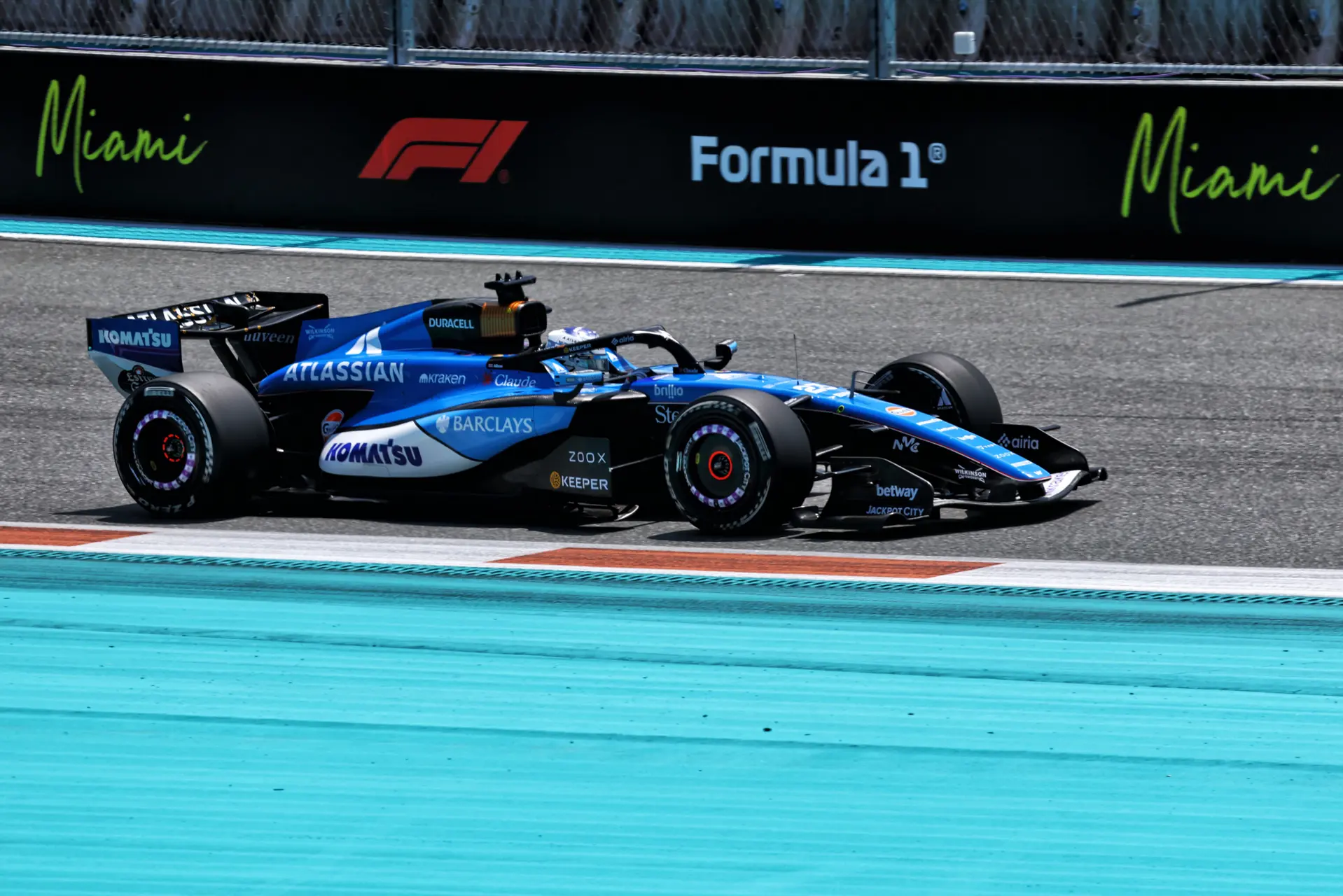 Albon-miami