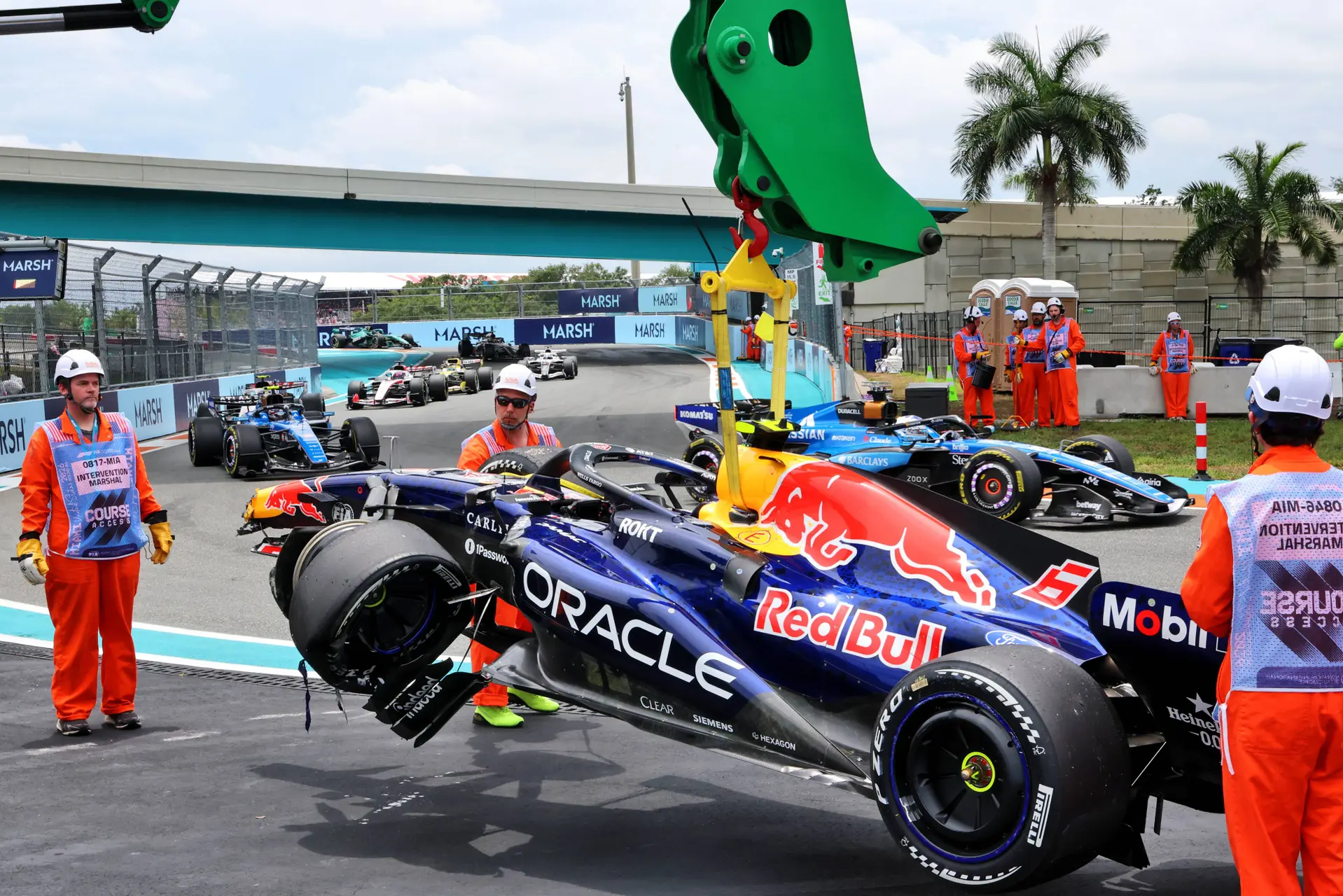 isack-hadjar-miami-crash-2026