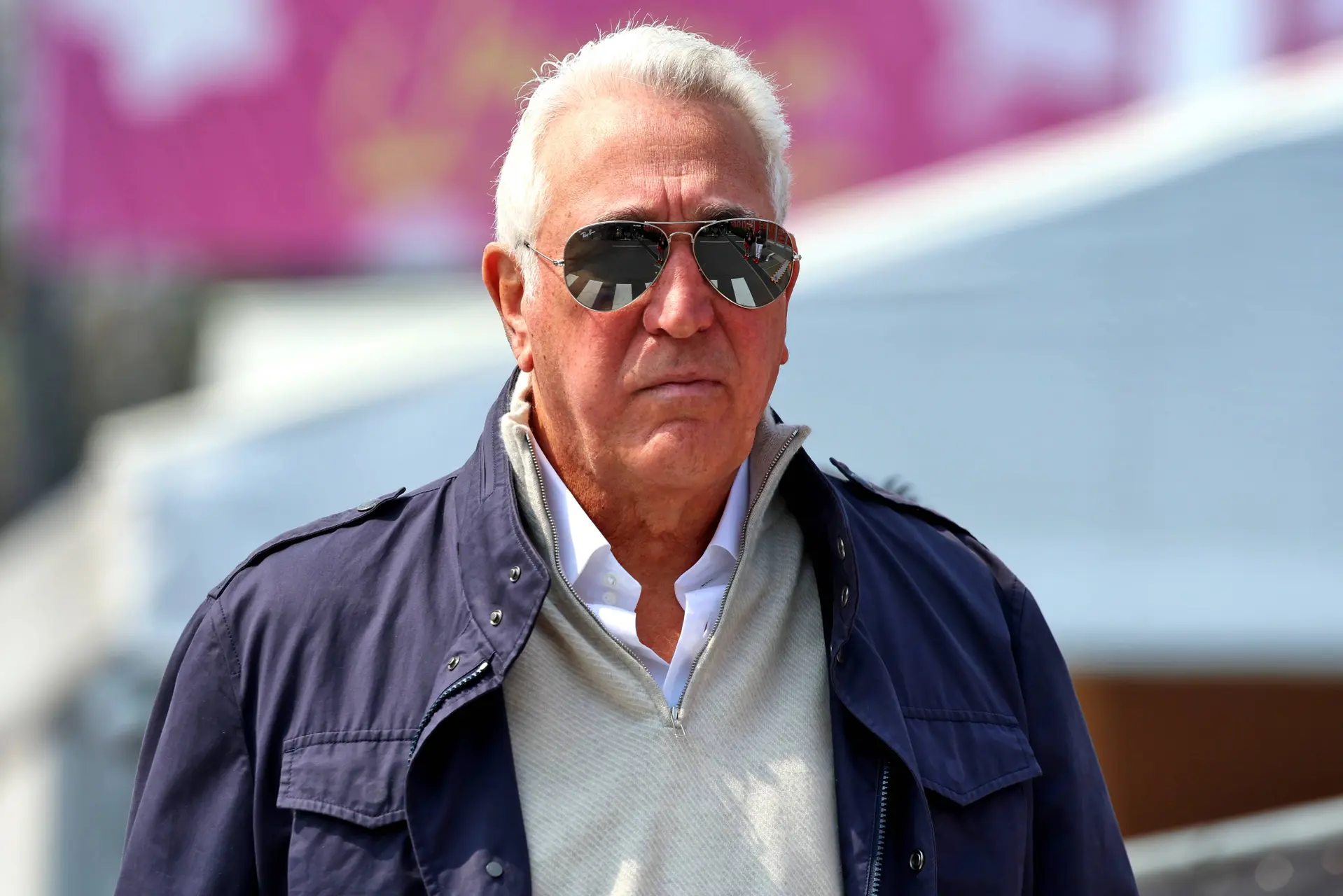 lawrence-stroll