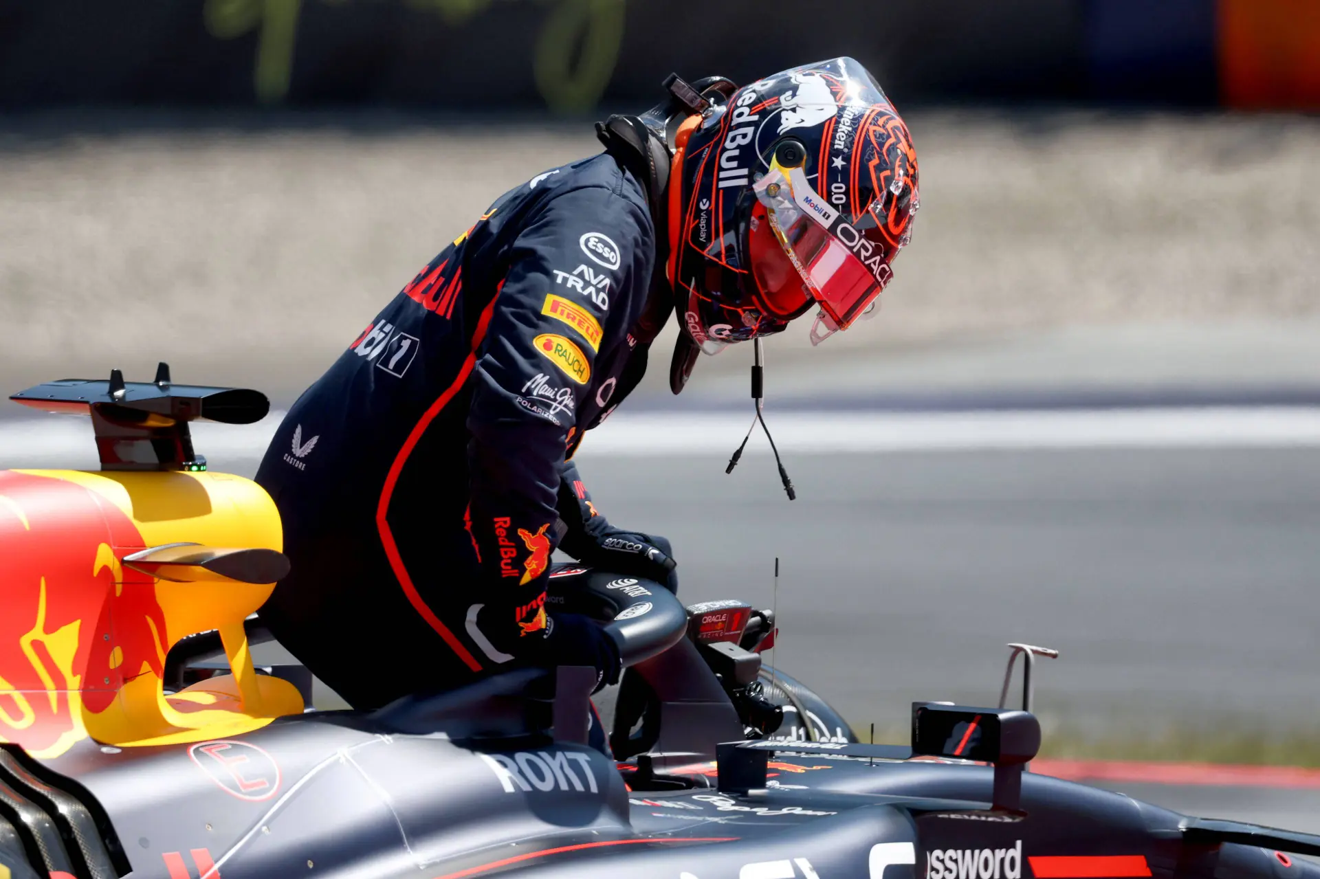 red-bull-verstappen-austria-2025