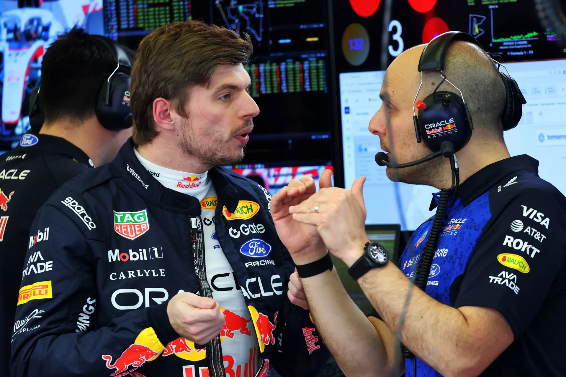 verstappen-lambiase-red-bull-jpg
