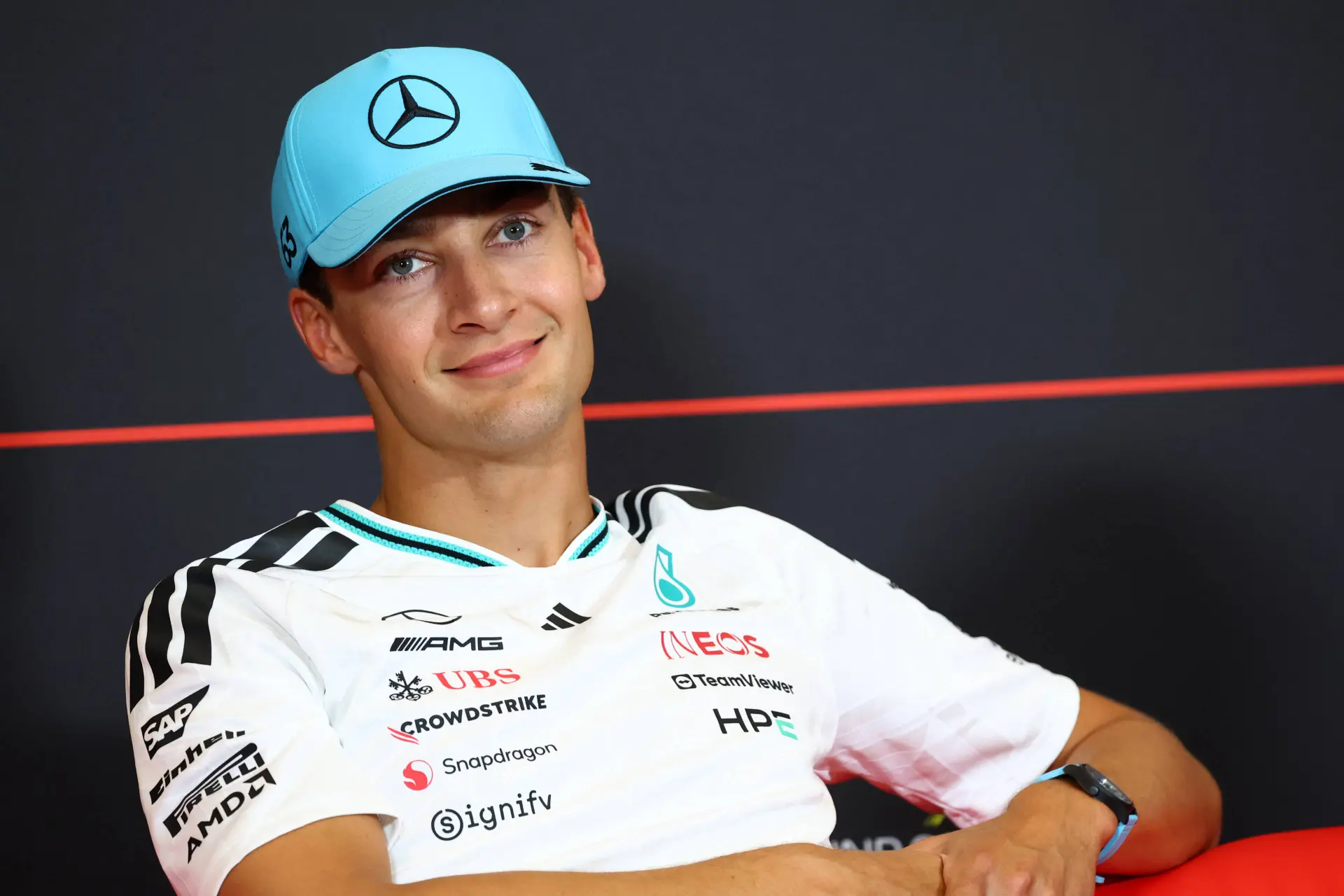 George-russell-blijft-bij-mercedes-2027