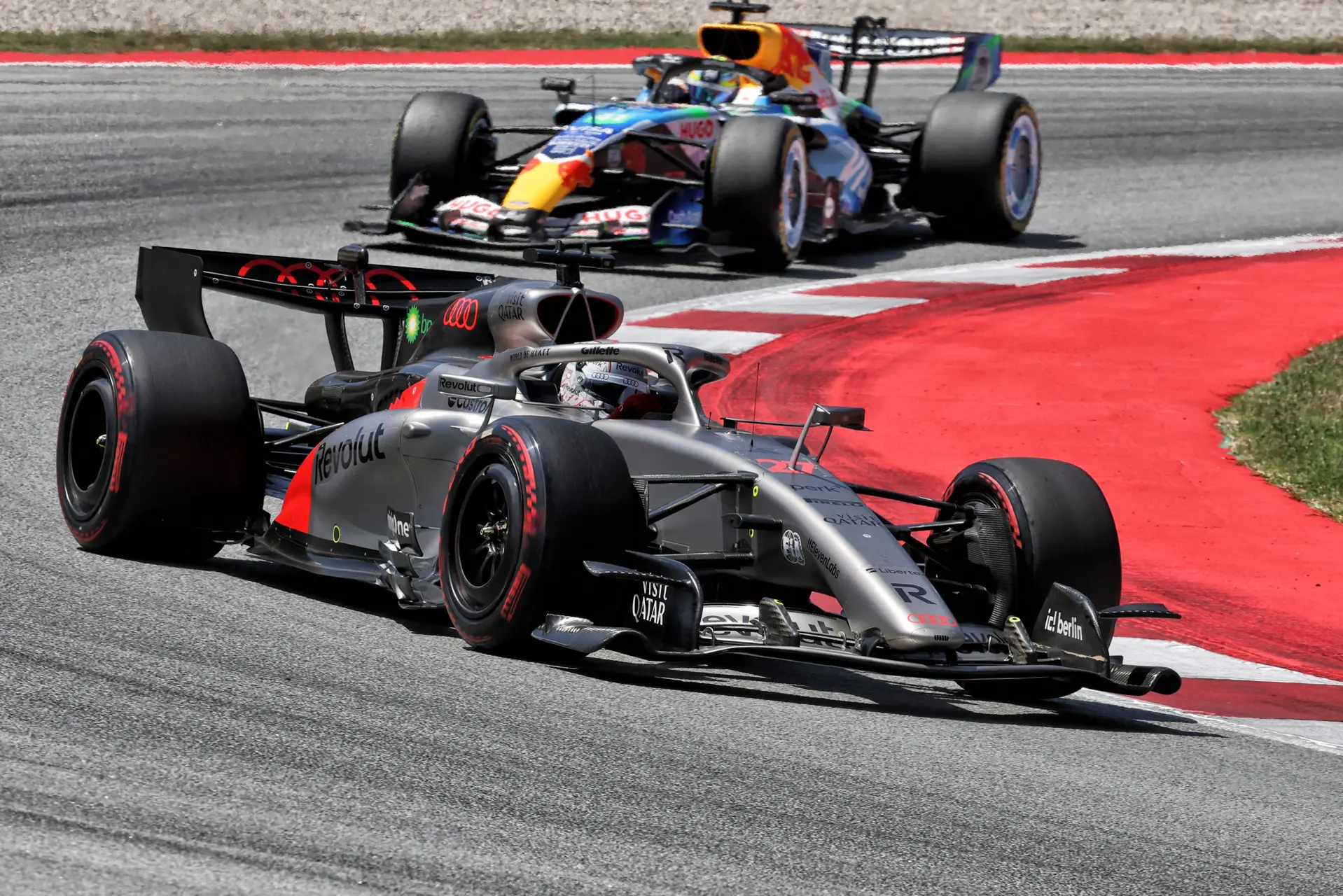 nico-hulkenberg-2026-barcelona-lawson