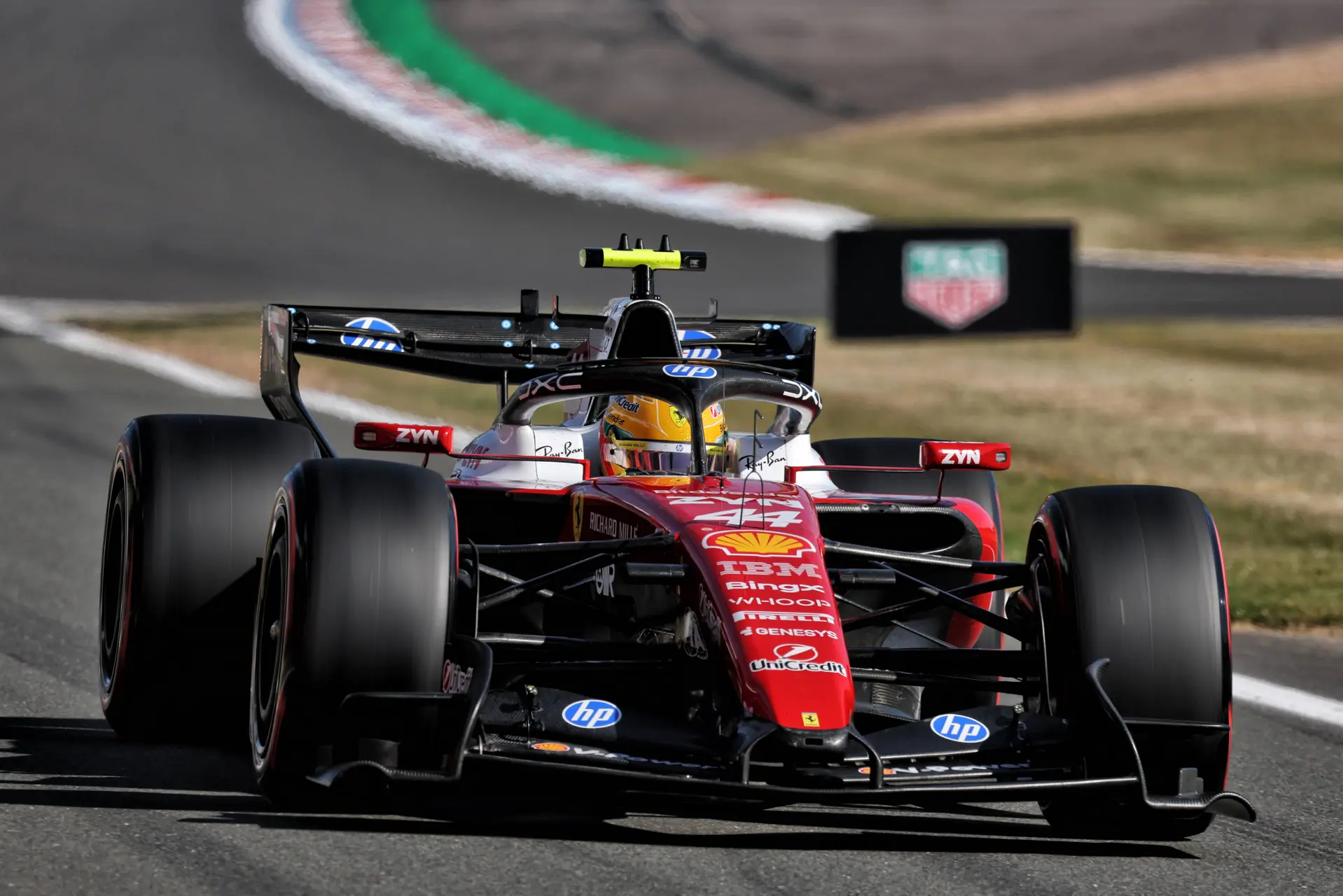 hamilton-ferrari-british-gp-sprint-jpg
