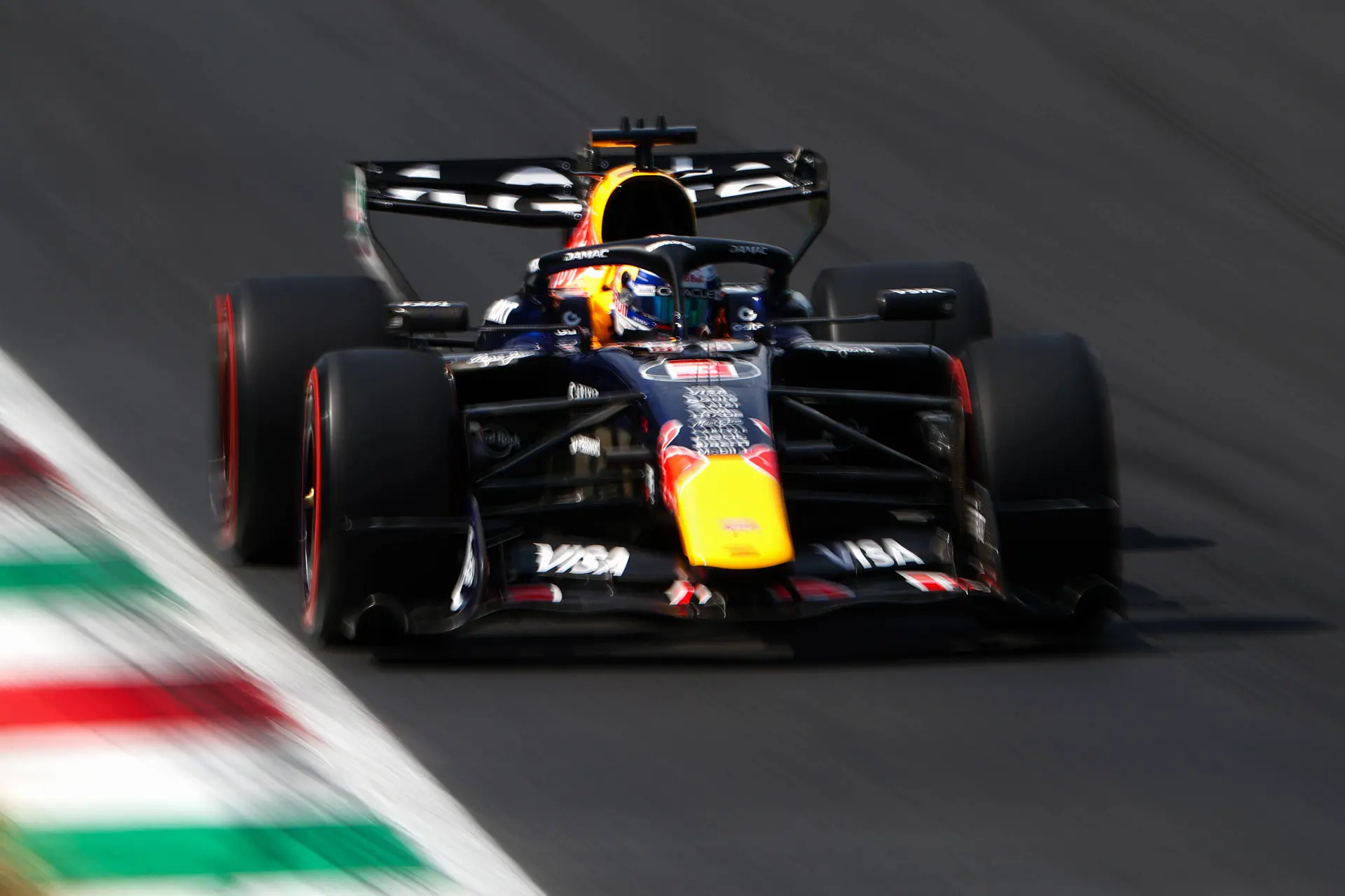 max-verstappen-red-bull-racing-vt3-monza