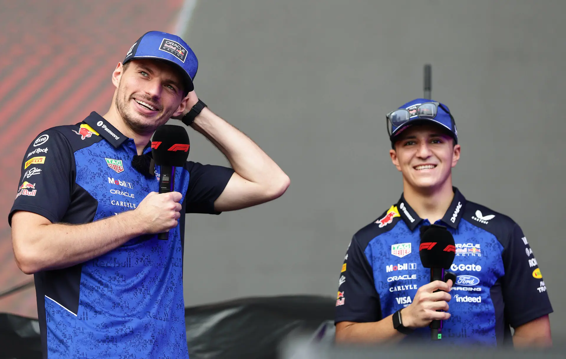 max-verstappen-isack-hadjar-vrijdag-singapore