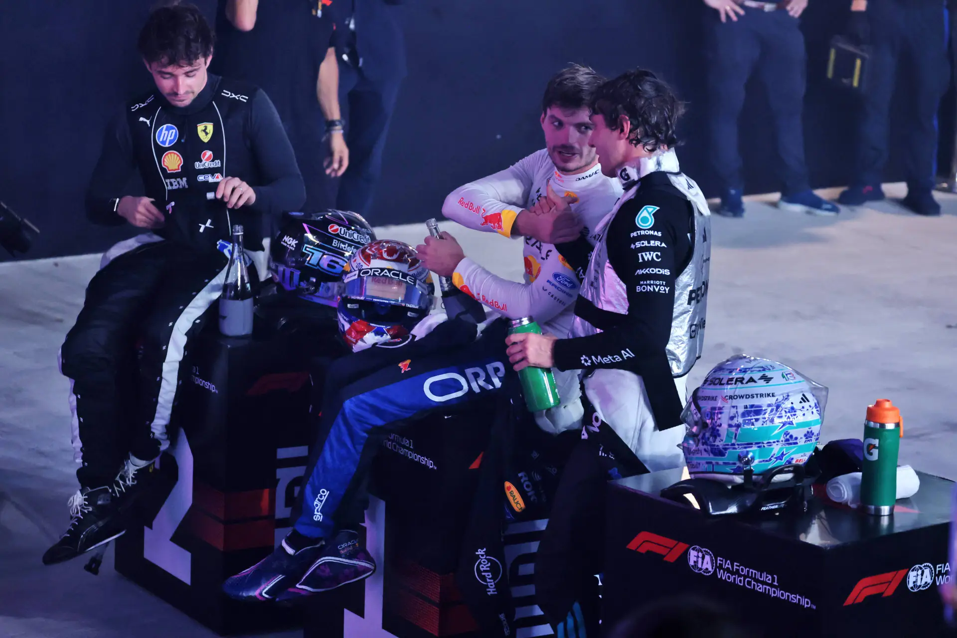 max-verstappen-kimi-antonelli-singapore
