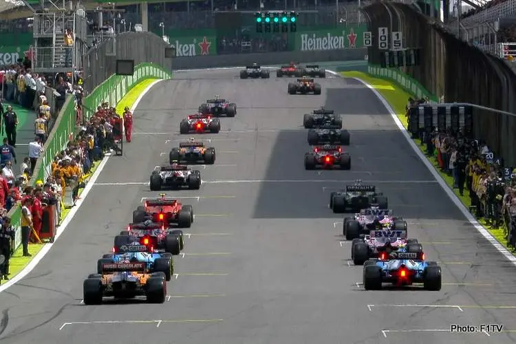 1 grid formation lap start