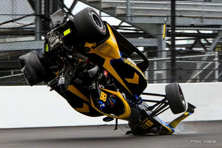1 herta flips indycar at indy 500