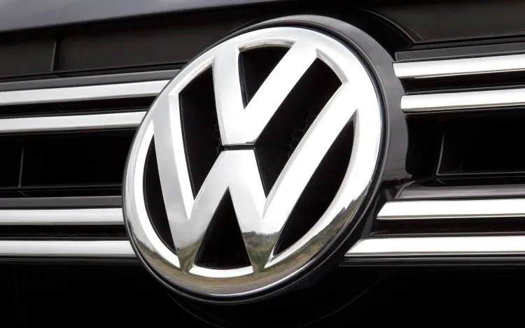 2012 volkswagen tiguan front grill badge