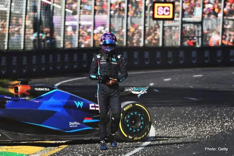alex albon williams racing crash