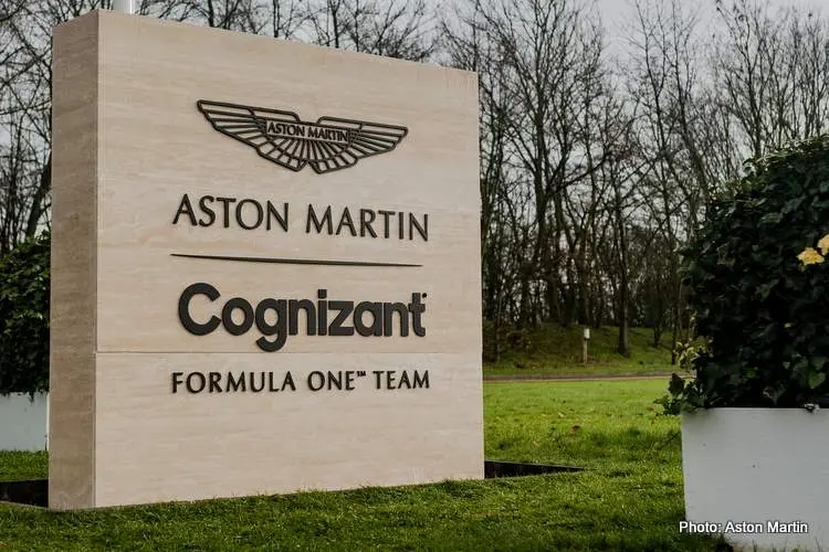 aston martin cognizant formula 002