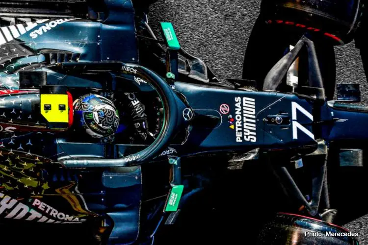 bottas 77 001