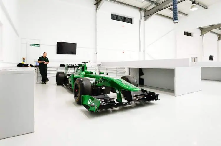 caterham factory2
