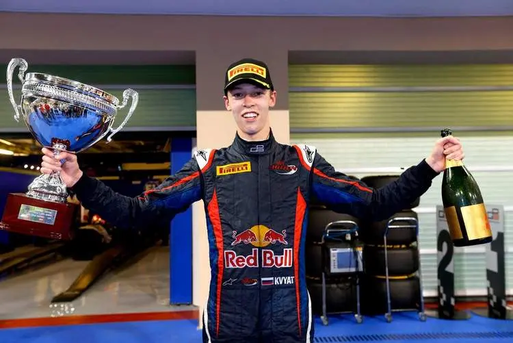 daniil kvyat gp3 2013
