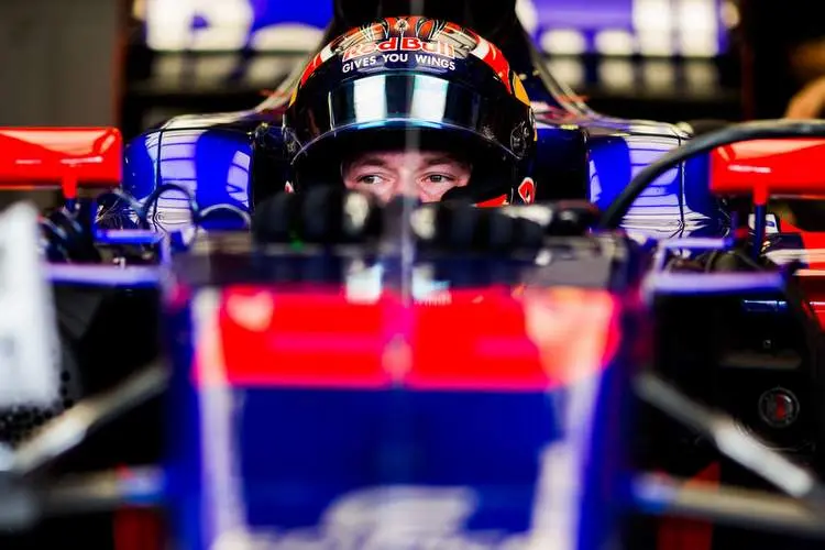 daniilkvyatf1grandprixhungarypractice9lkpuqqqikgx