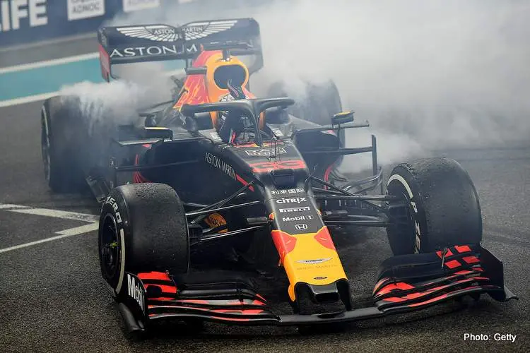donuts verstappen abu dhabi 2019 001