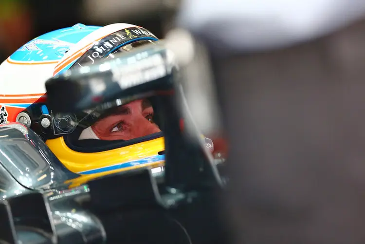 fernandoalonsof1grandprixchinapracticeoixocw24nyox