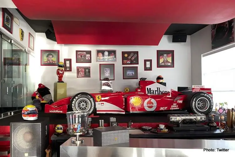 formula 1 memorabilia collectyion