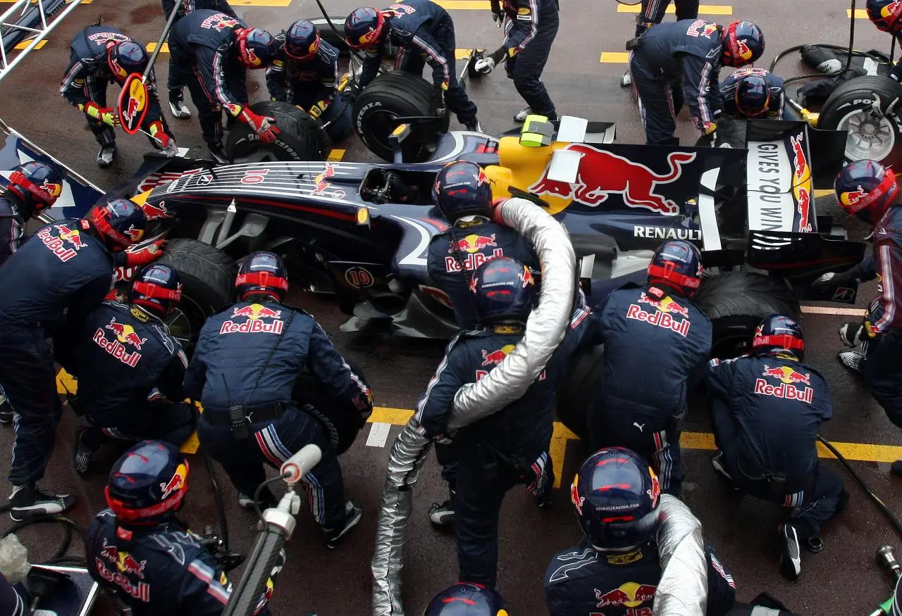 formula 1 refueling