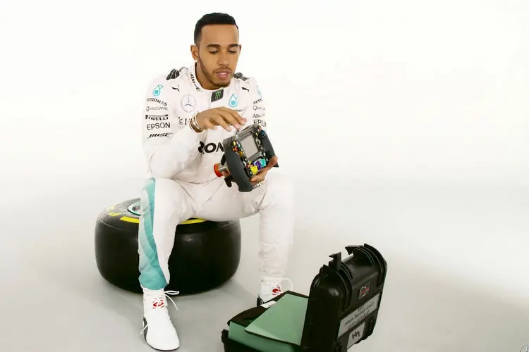 hamilton steering wheel