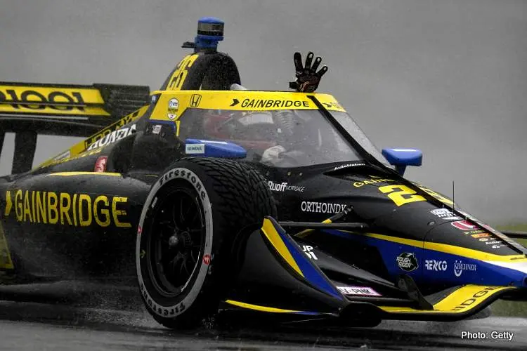 herta overtakes in the rain and wins the indycar gp aeroscreen 001