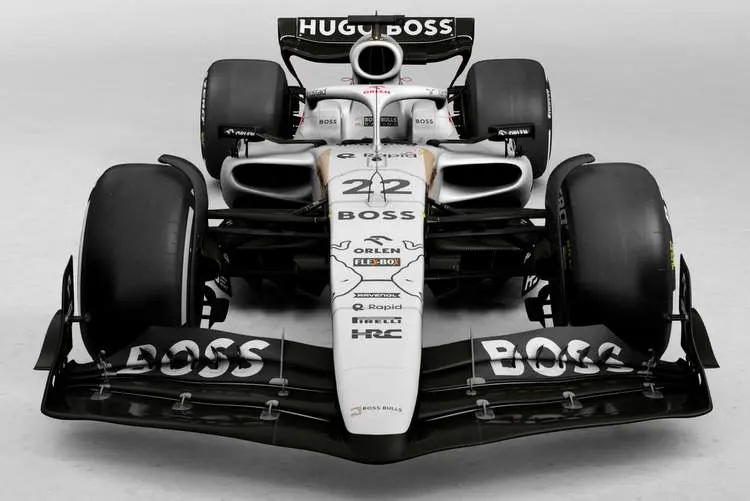 hugo boss f1 team 001