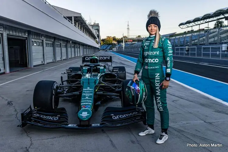 jessica hawkins aston martin 2023