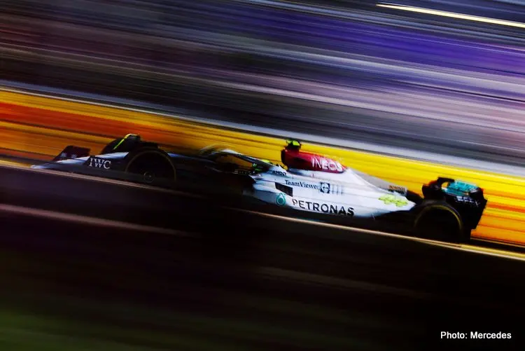 lewis hamilton bouncing car porpoising