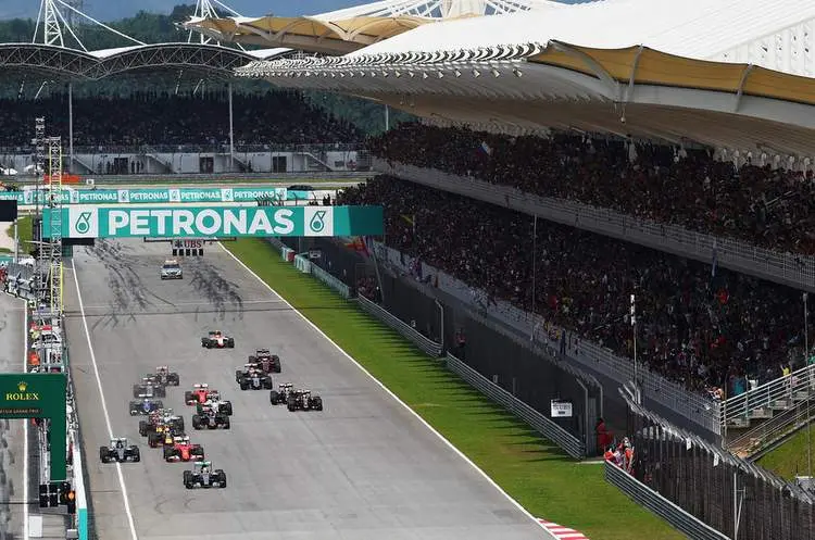 lewis hamilton f1 grand prix malaysia z lyffkelsnx