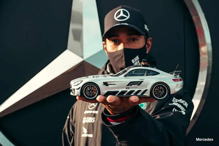 lewis hamilton safety car