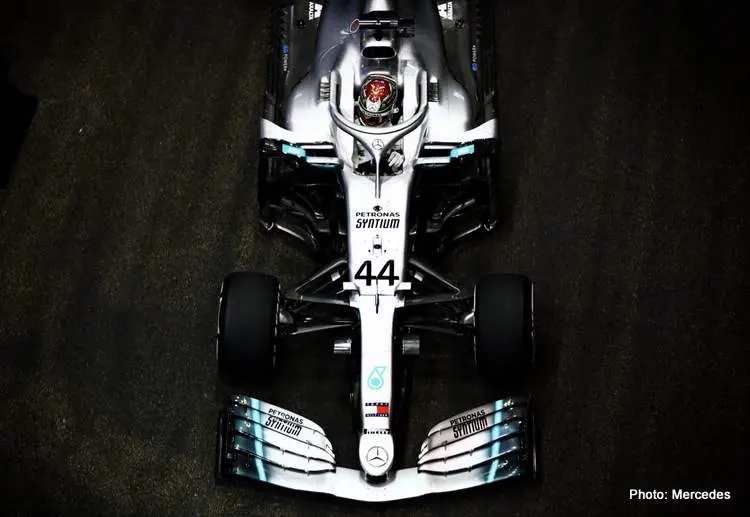 lewis hamilton singapore fp2
