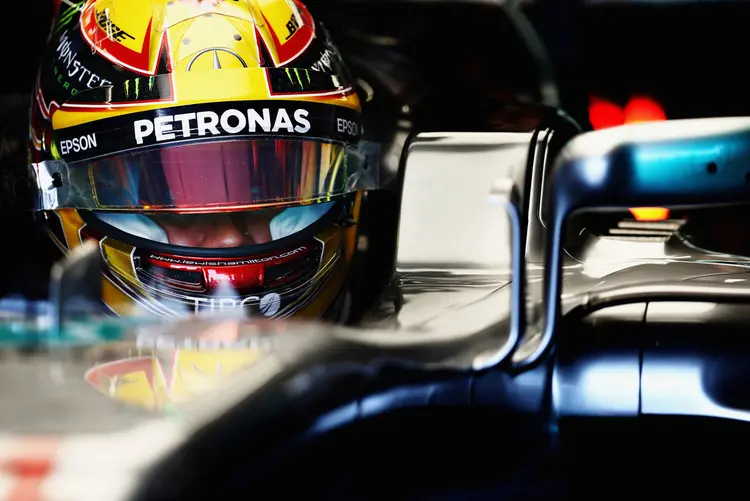 lewis hamiltonf1grandprixpracticezmjmywiqlhcx 1