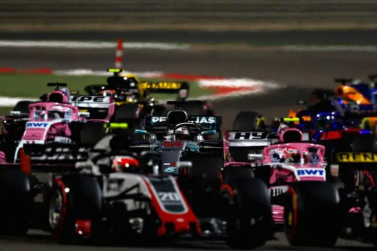 lewishamiltonf1grandprixbahrain9fif3zta5tzx
