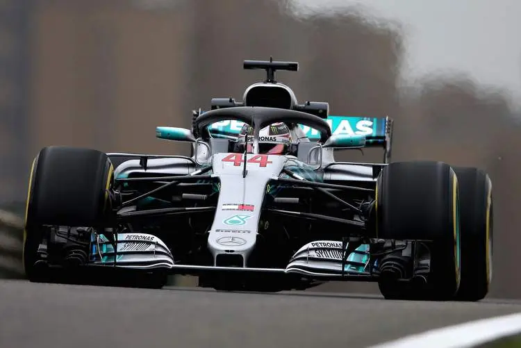 lewishamiltonf1grandprixchinapractice8ojebaxp654x