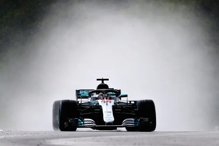 lewishamiltonf1grandprixhungaryqualifyingzxrka fdiyqx
