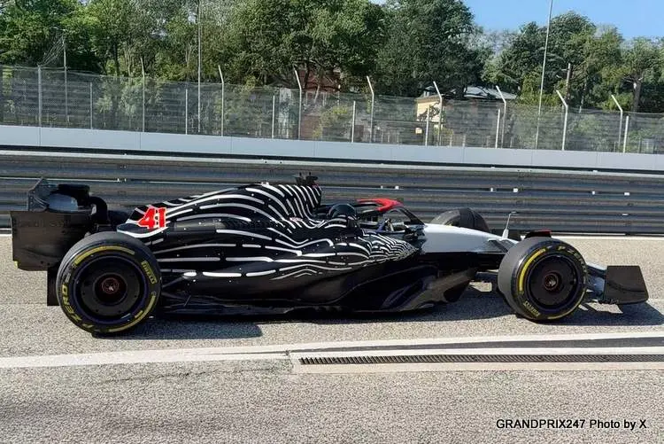 lindblad imola f1 test 2025