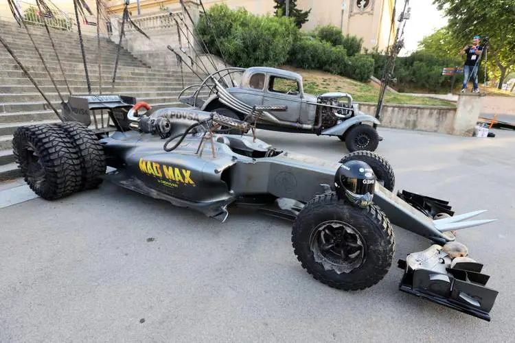 mad max lotus 001