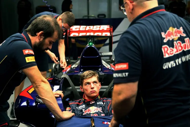 maxverstappenf1grandprixjapanpreviewsgl8cbzkzh5yx