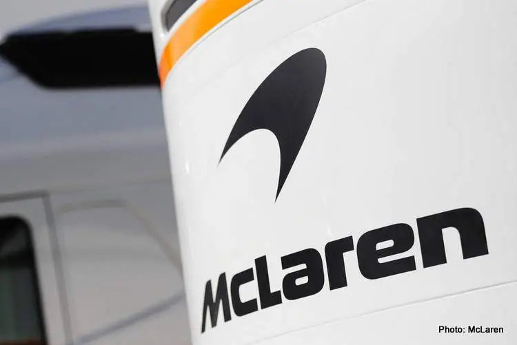 mclaren logo badge