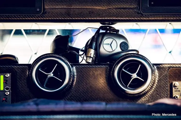 mercedes art shot logo badge