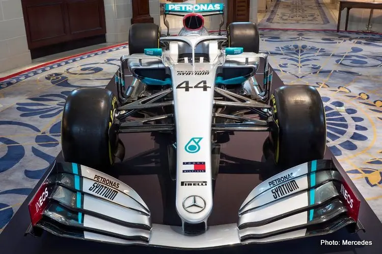 mercedeslivery6