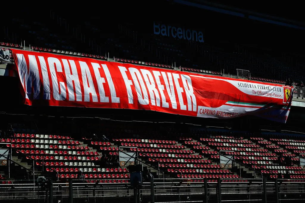 michaelschumacherf1wintertestingbarcelonarzazcrnjvdux