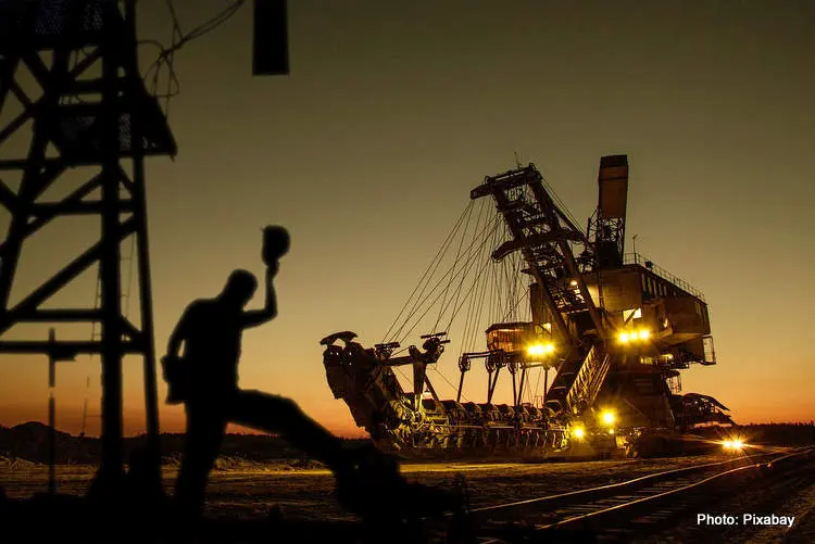 mining excavator 1736289 1280