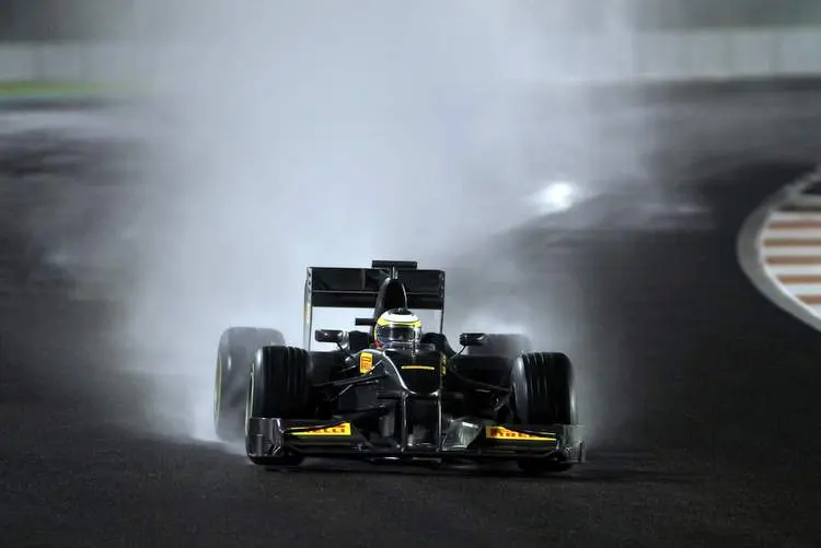 pirelli tyre test abu dhabi 2011 14