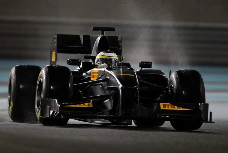 pirelli tyre test abudhabi 20110118 12 1