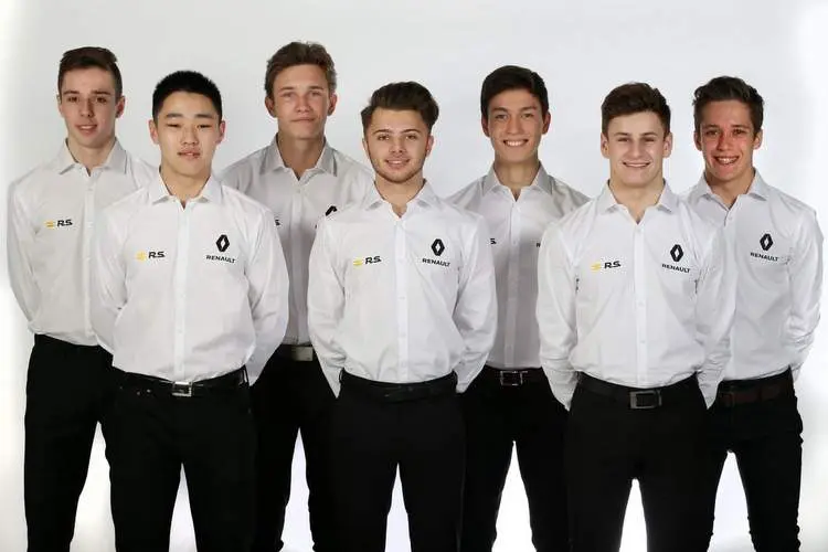 renault drivers academy